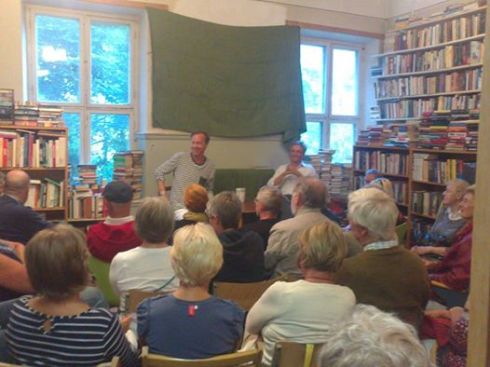 57962_10151759754390630_814962669_n